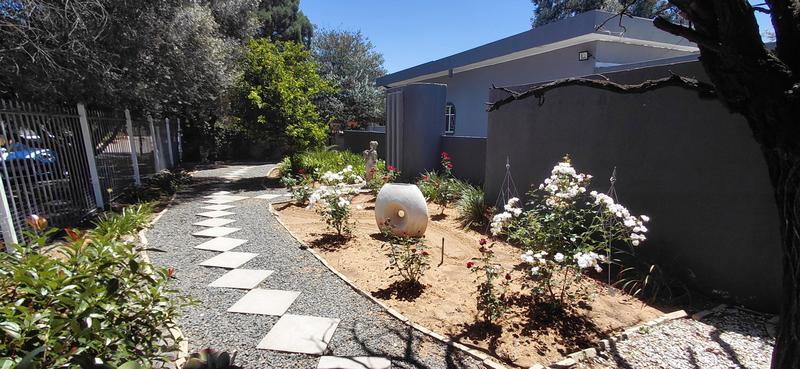 4 Bedroom Property for Sale in Universitas Ridge Free State